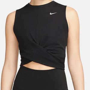 Nike Crop Top